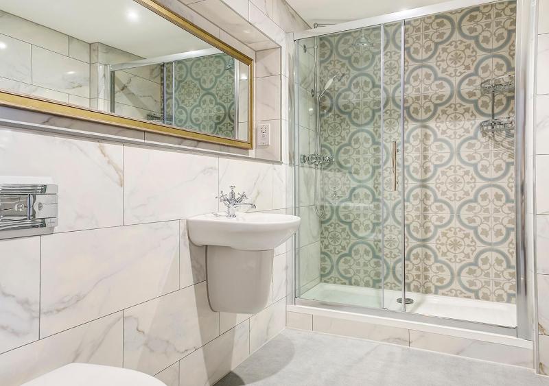 Suite image 2
