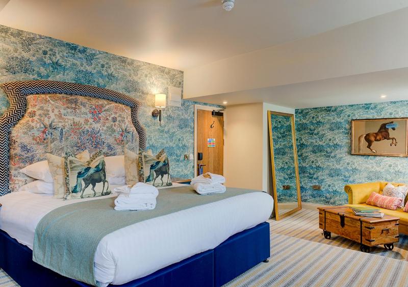 Suite image 3