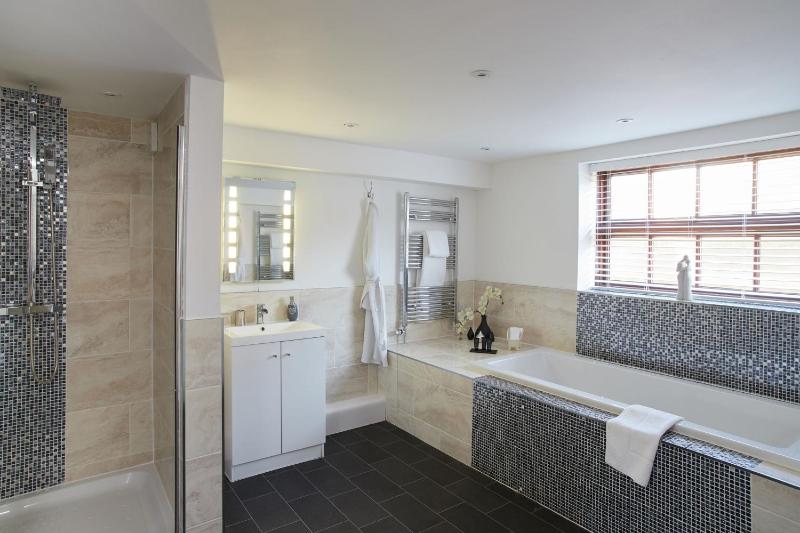 Suite image 4