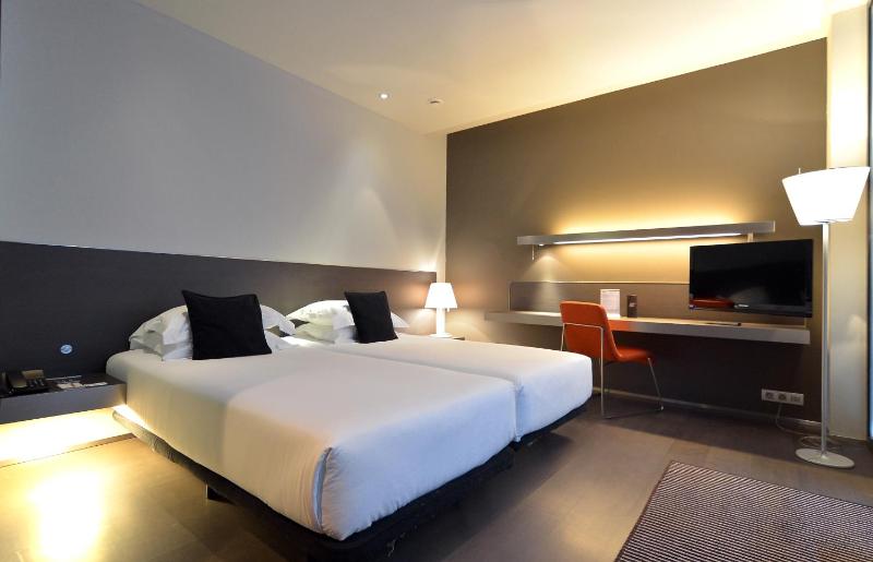 Economy Double Room image 1