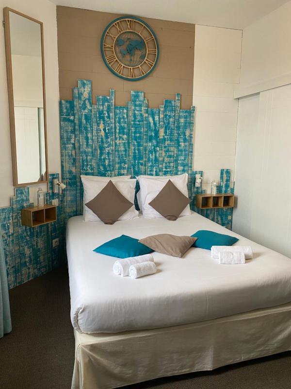 Superior Room image 3