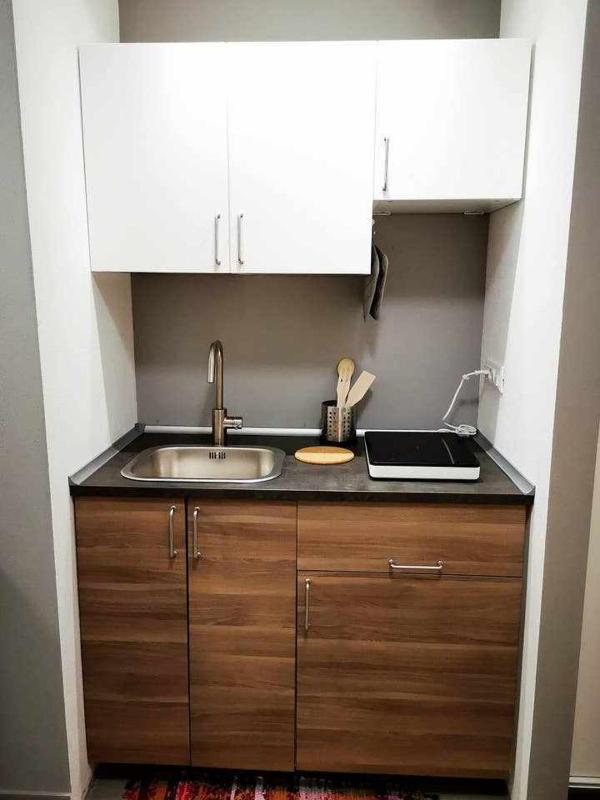 Twin Room with Private Bathroom image 4