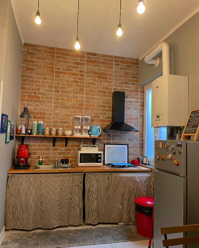 Jennys place - image 9