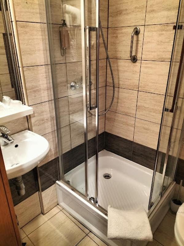 Single Room image 1