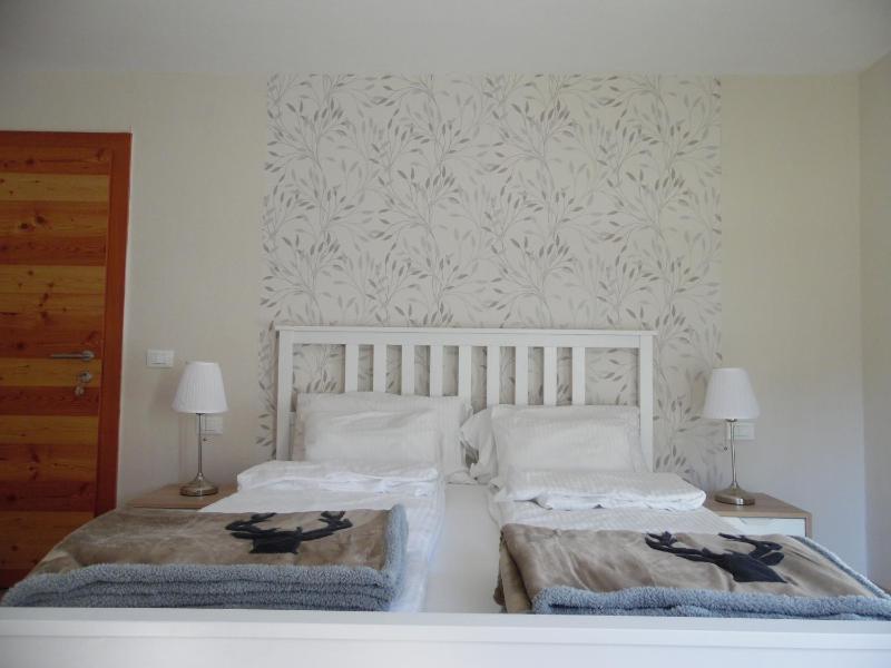 King Room with Mountain View image 3