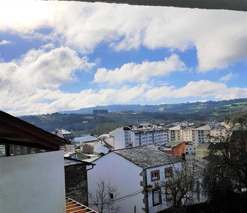 Quadruple Room image 4