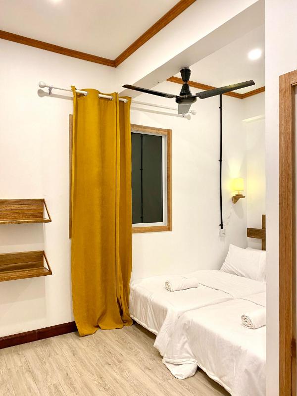 Hiraeth island home - image 15