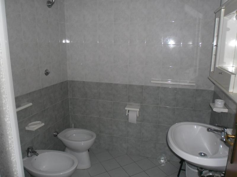 Triple Room with Private Bathroom image 4