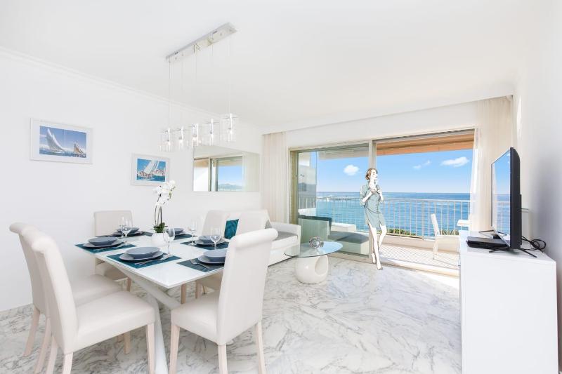 On La Croisette deluxe 2 bedrooms 2 baths - image 25