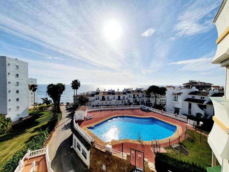 Cozy Apartment on the Beach - image 23