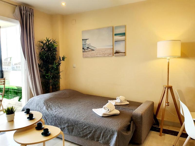 Cozy Apartment on the Beach - image 14