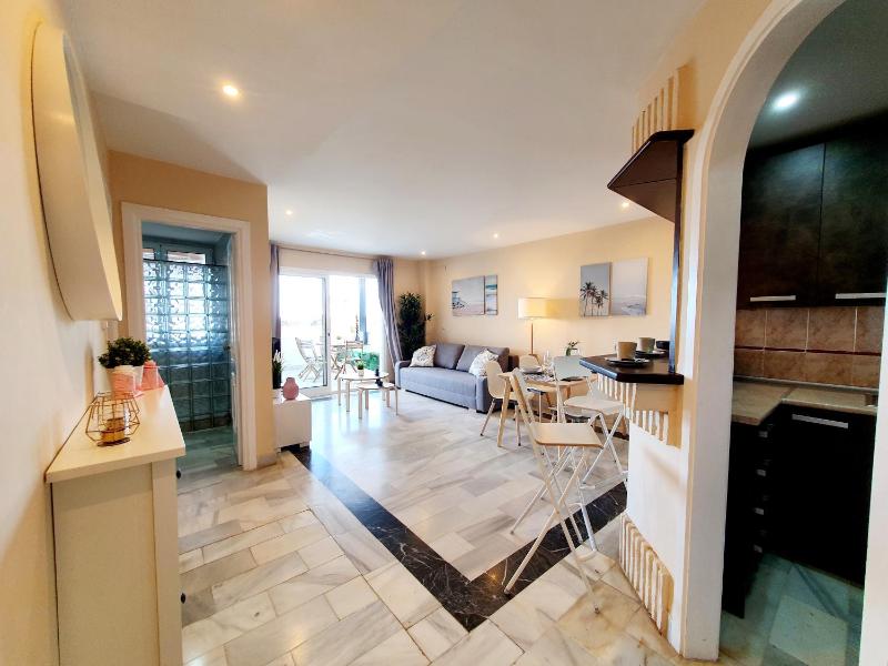 Cozy Apartment on the Beach - image 29
