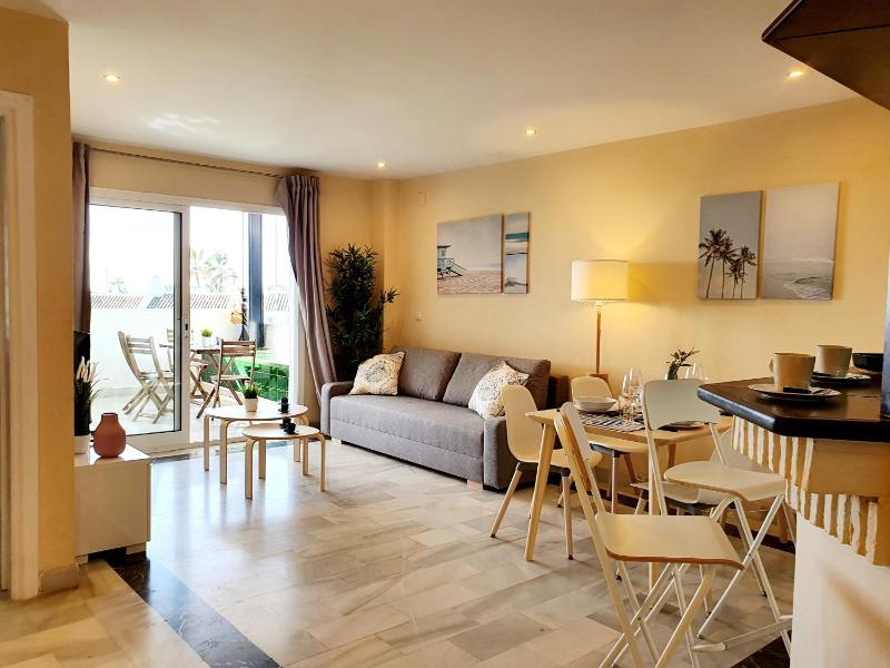 Cozy Apartment on the Beach - image 27