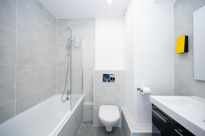 One-Bedroom Apartment (4 Adults) image 2