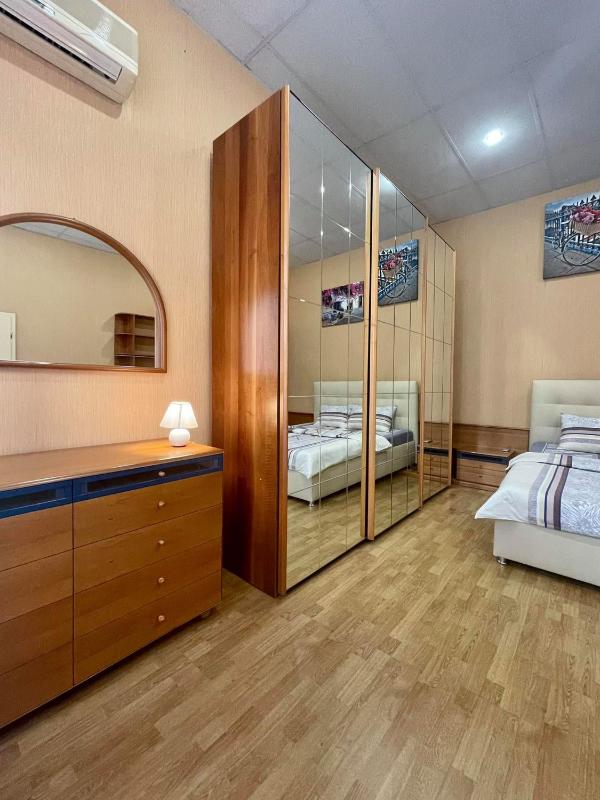 One bedroom right near metro Olympiyska Images
