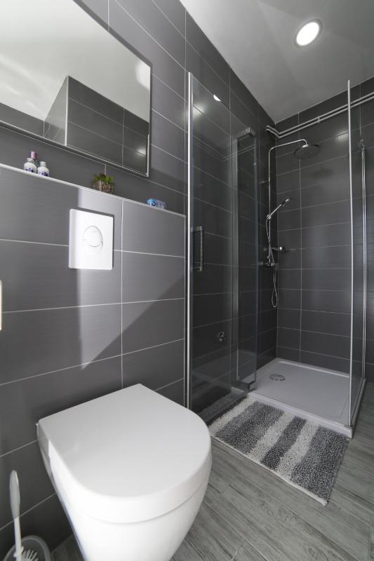 Apartment in Supetar with sea view terrace air conditioning WiFi 3361-1 - image 12