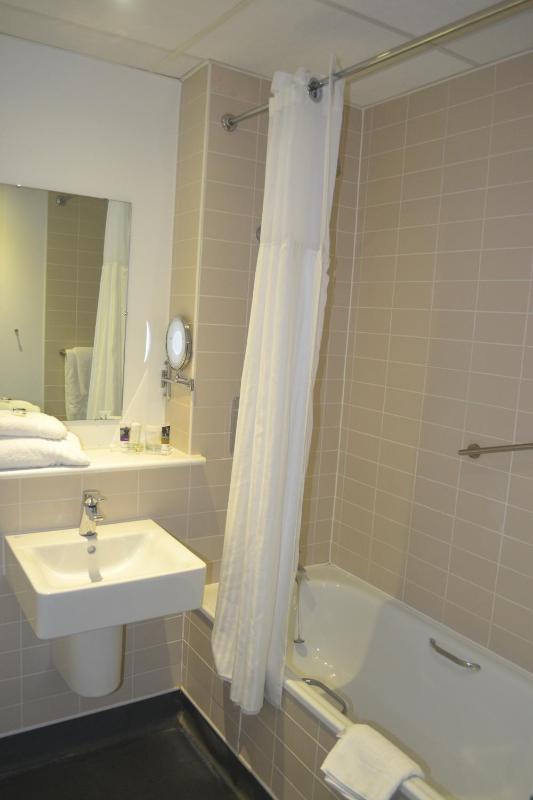 Standard Double Room image 2