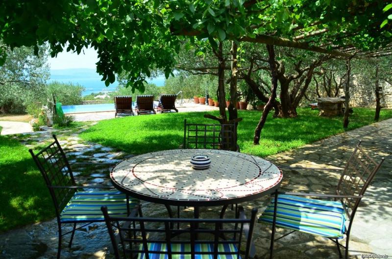 Holiday house in Bol with sea view terrace air conditioning WiFi 120-1 - image 32