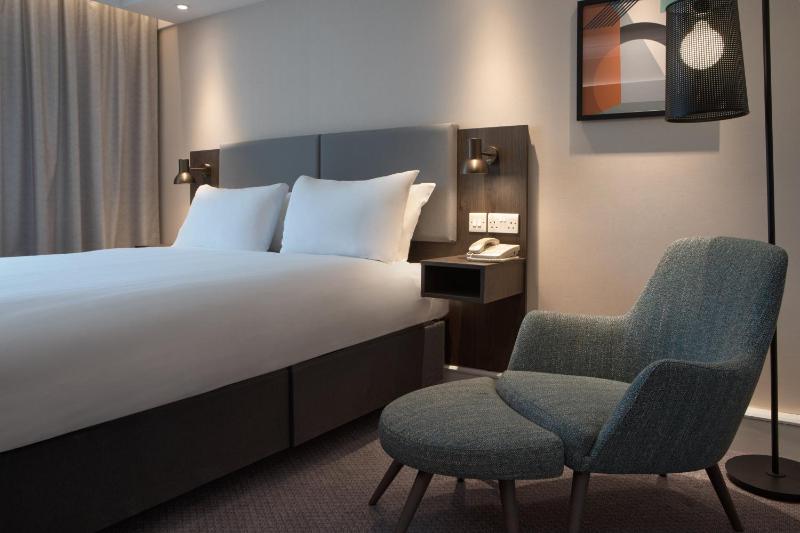 Deluxe Double Room - Non-Smoking image 3