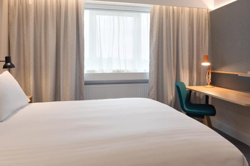 Standard Double Room image 2