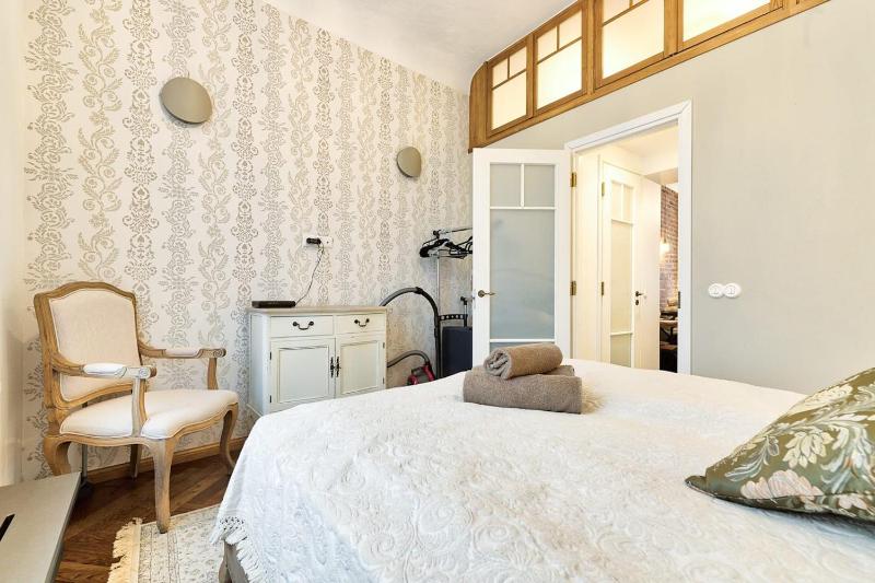 Dream Stay - Modern Luxury Apartment in Old Town - image 3