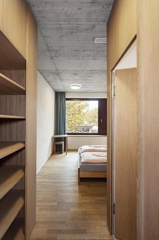 Double Room with Shower image 3