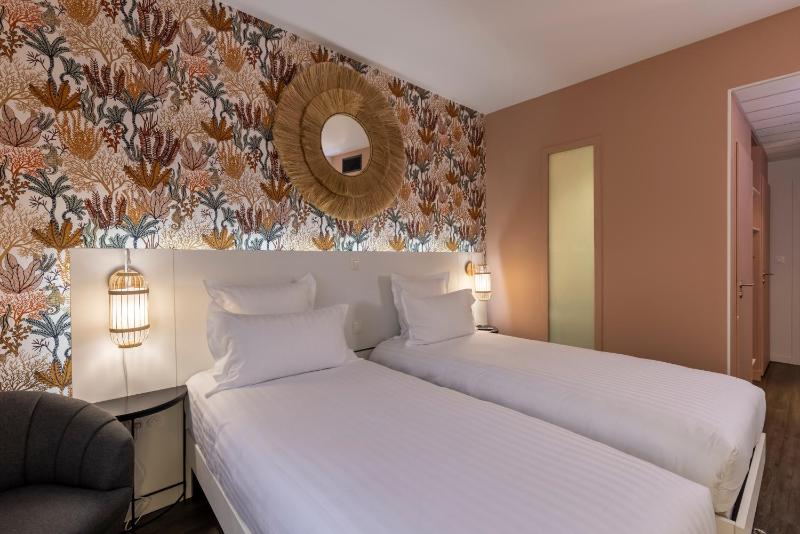 Comfort Twin Room image 1