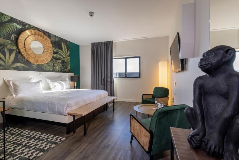 Superior Double Room image 4
