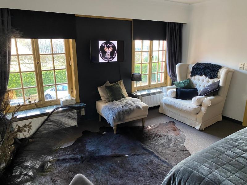Suite image 2