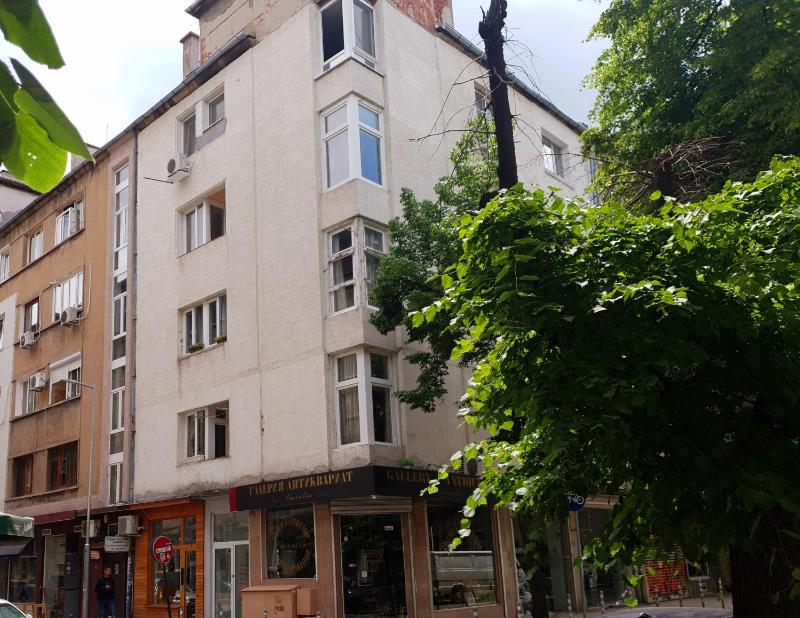 Two-Bedroom Apartment image 2