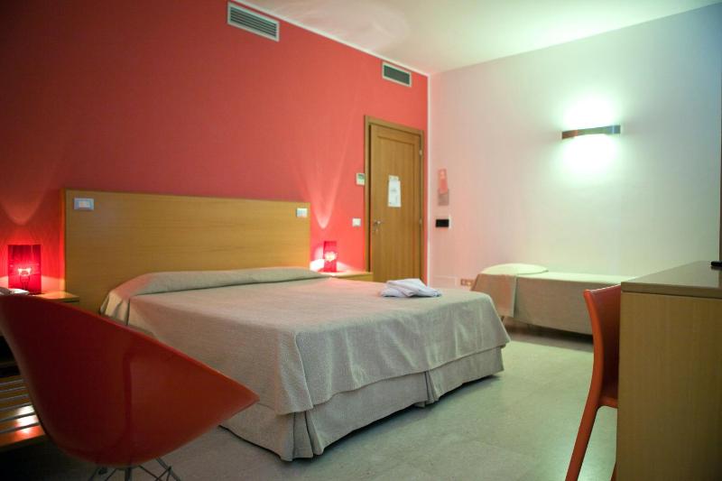 Triple Room image 1
