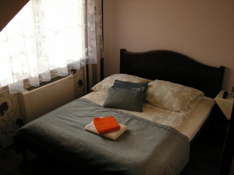 Single Room image 2