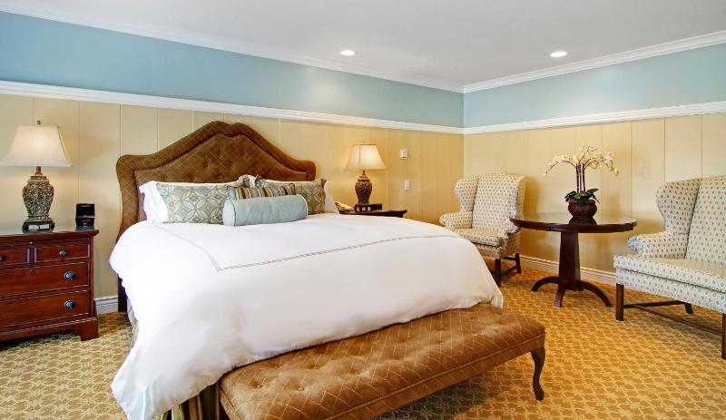 King Room image 4