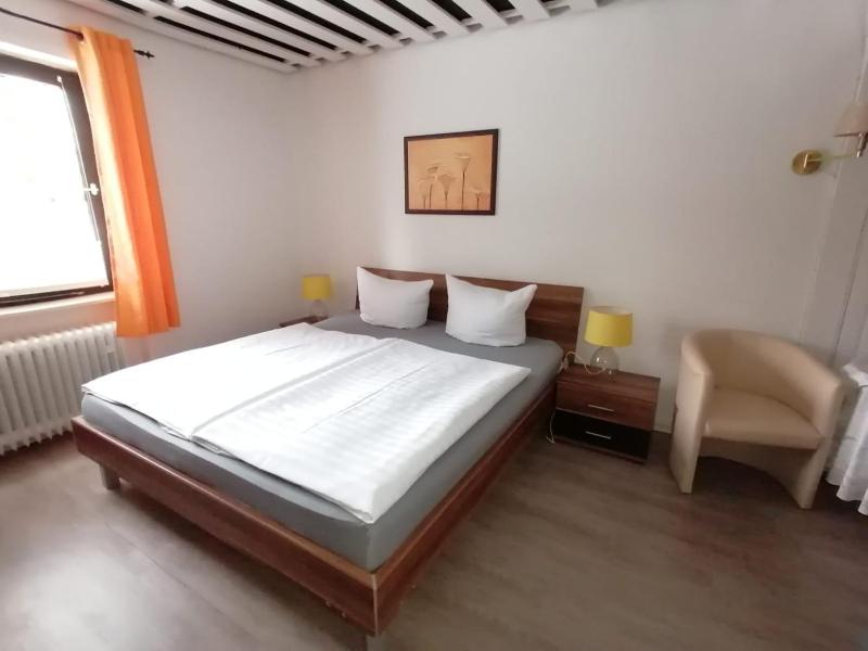 Classic Triple Room image 1