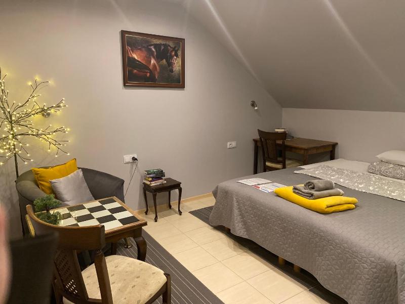 Deluxe Triple Room image 2