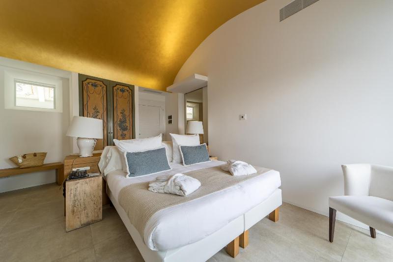 Prestige Double Room image 3