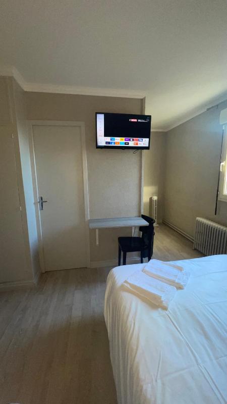 Triple Room image 3