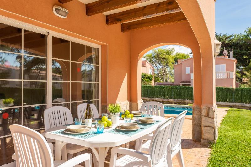 Villa Llevant by Escape Home - image 15