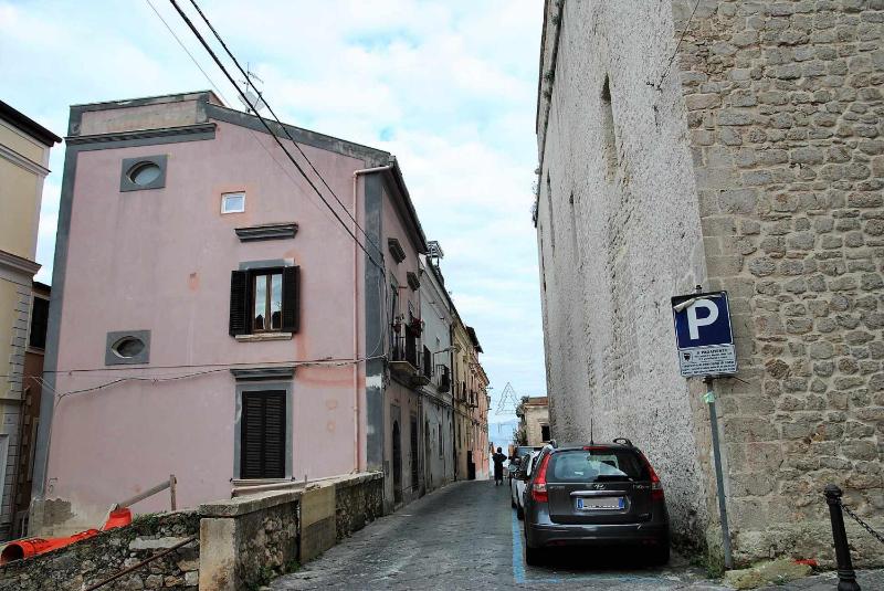 Casa Belvedere vista mare nel centro storico - image 15