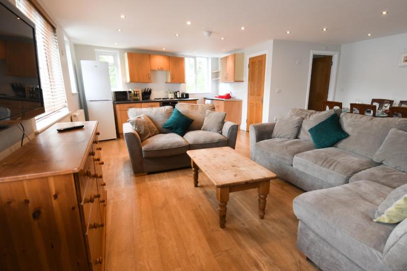 Marsham Court Hotel - image 6