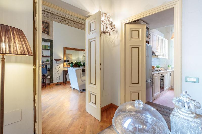 Casa San Giovanni Romantic LUCCA apartment With View Over a Church - image 15