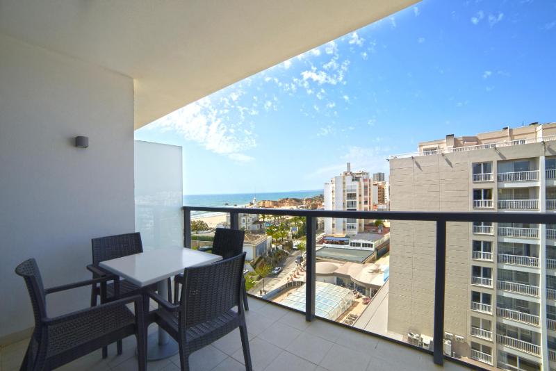 RR Hotel da Rocha - image 18