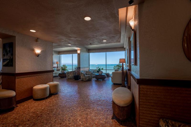 Oceanview Condo at Royal Kahana Resort - image 13