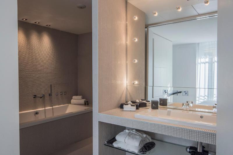 Suite Couture image 3