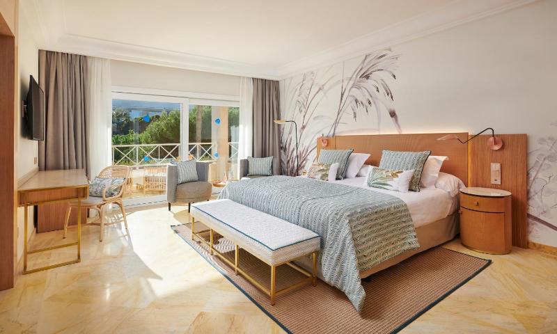 Premium Suite image 1