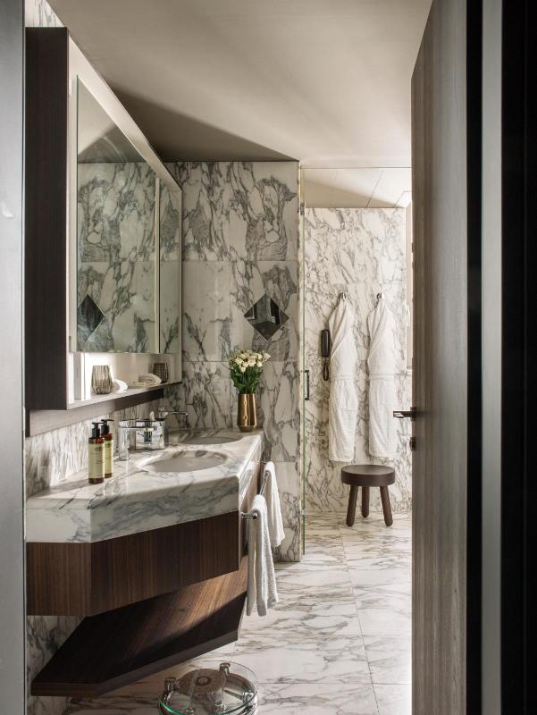 Extra ME+ Junior Suite image 4