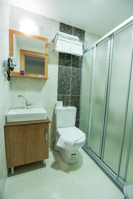 Deluxe Double Room image 4