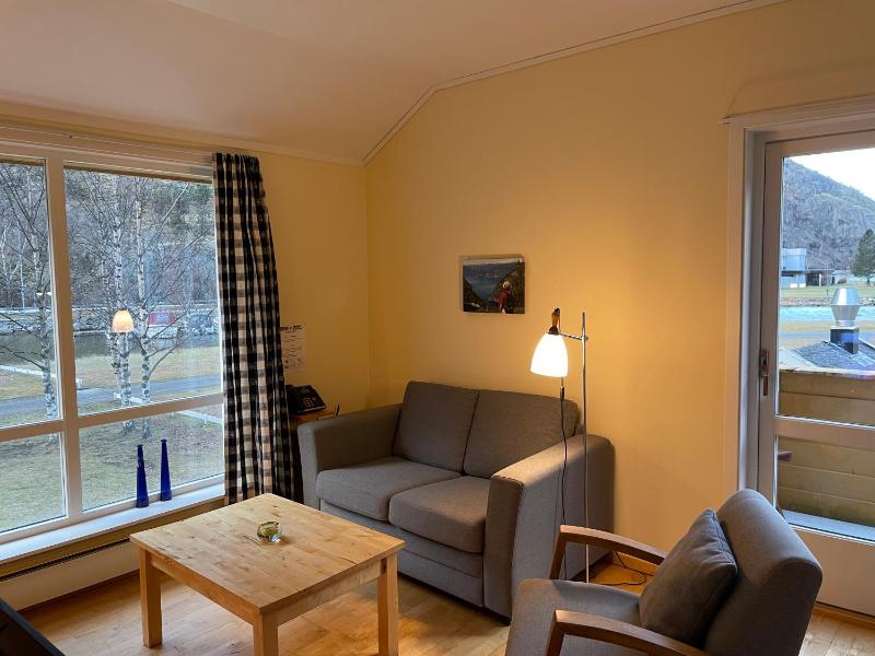 Studio Apartment image 4