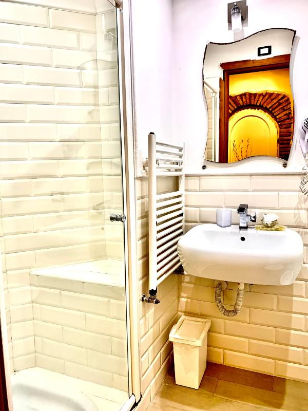 Triple Room image 4