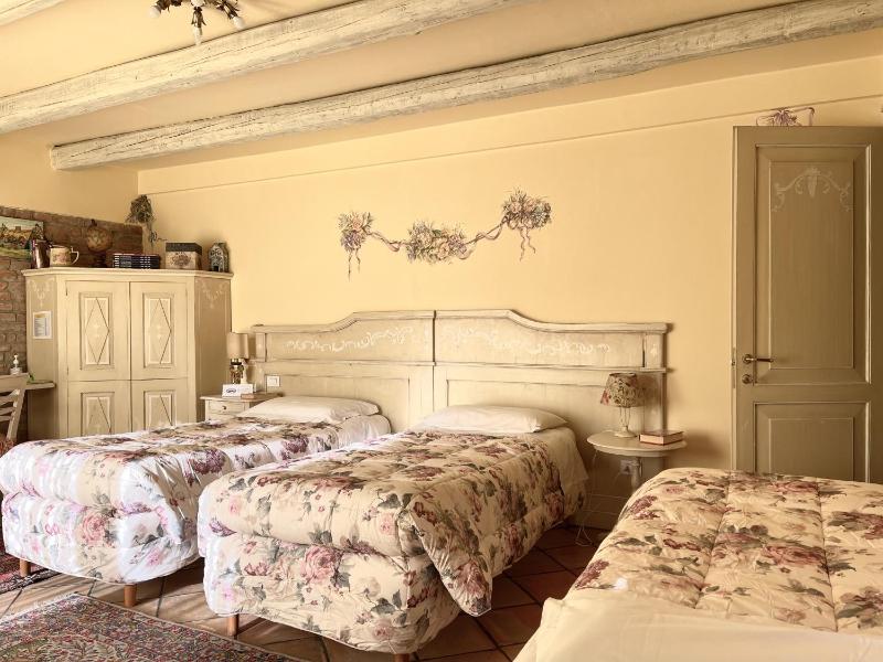 Triple Room image 1